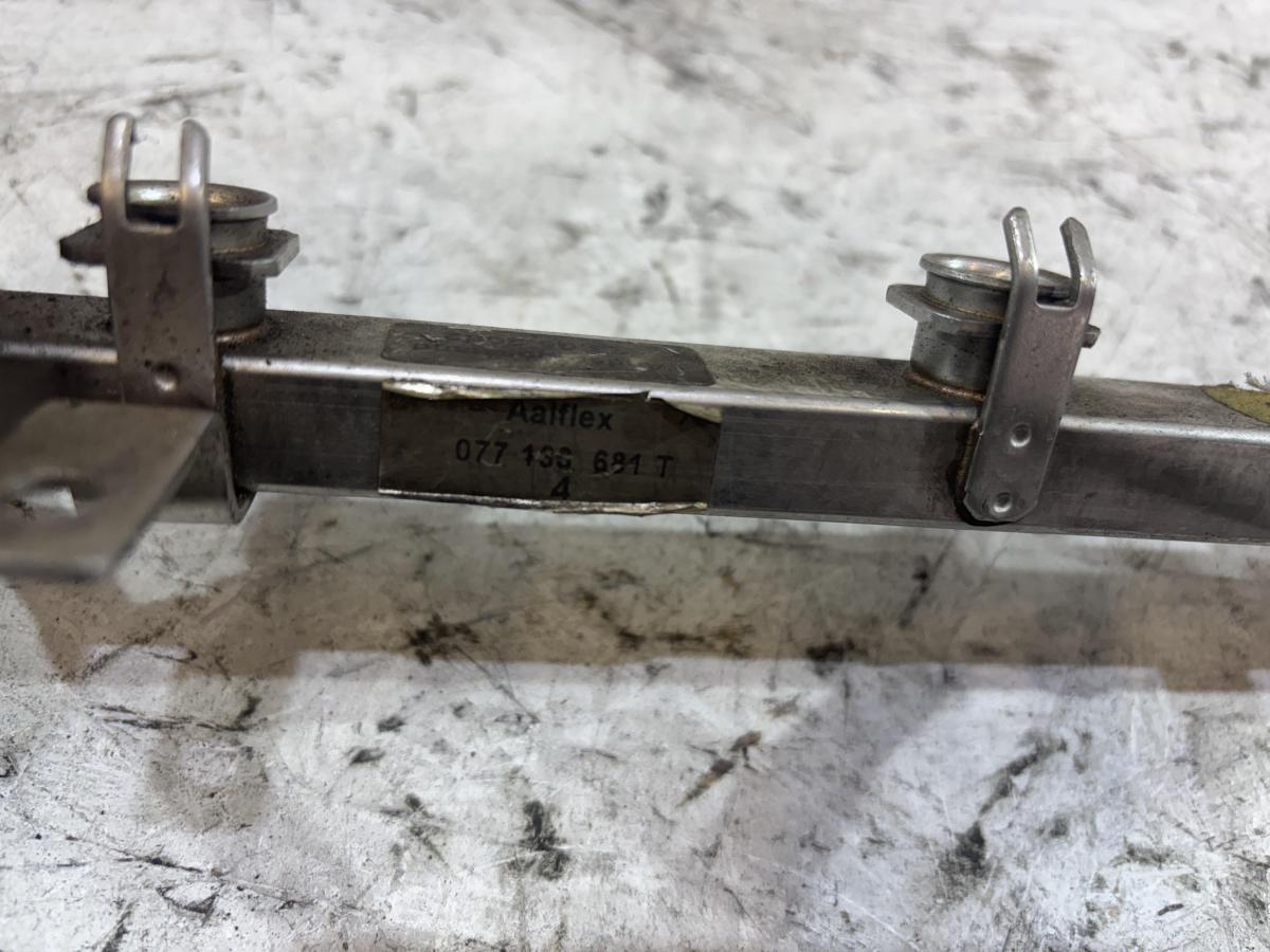 Топливная рампа 077133681T 