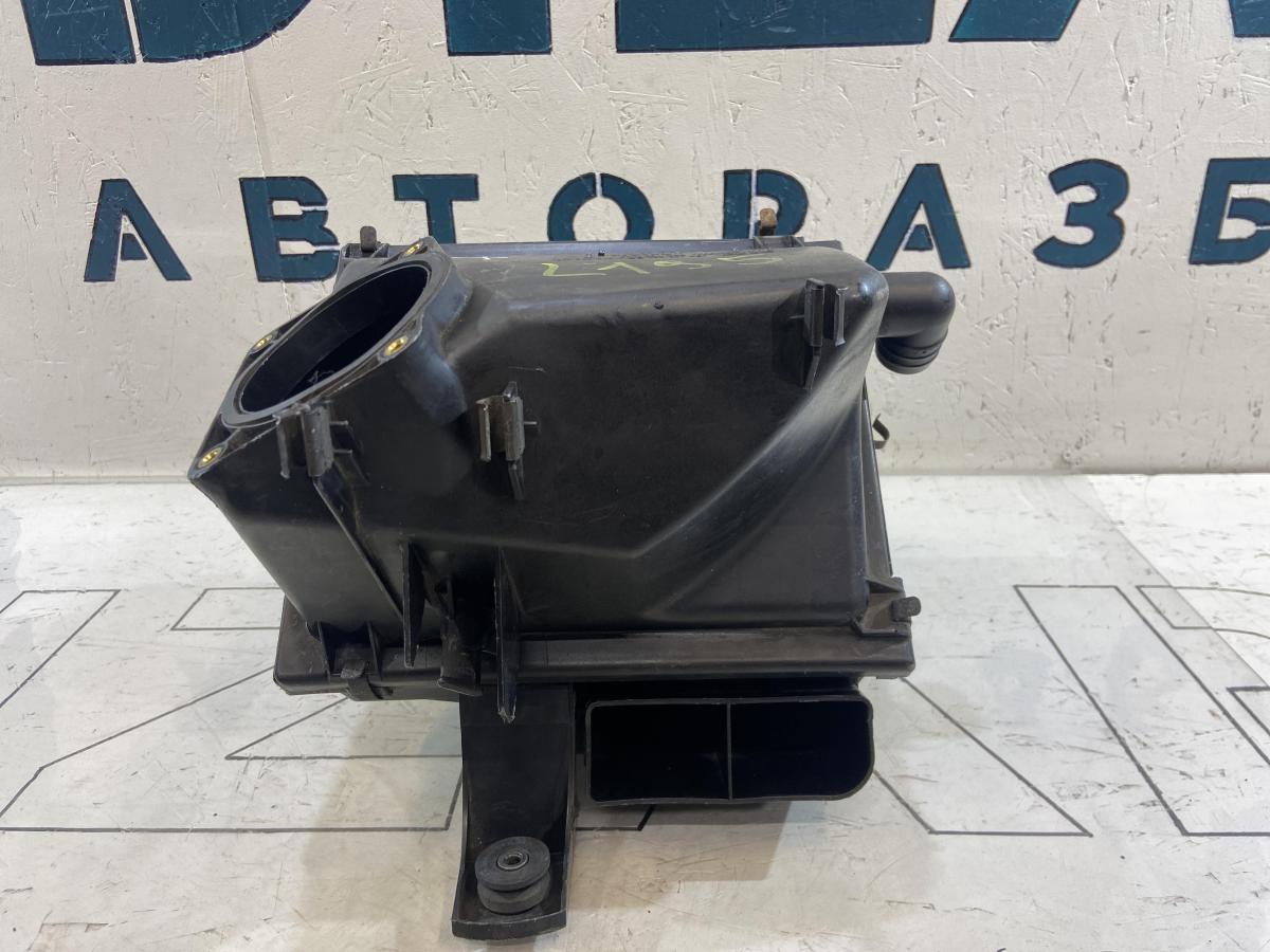 Корпус воздушного фильтра 078133835DA 