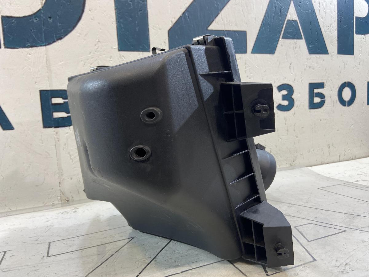 Корпус воздушного фильтра 078133837AK 