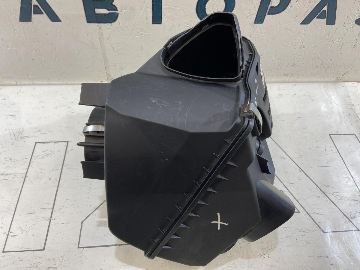 Корпус воздушного фильтра 4F0133835E Audi A6 C6 / S6 C6 / RS6 C6