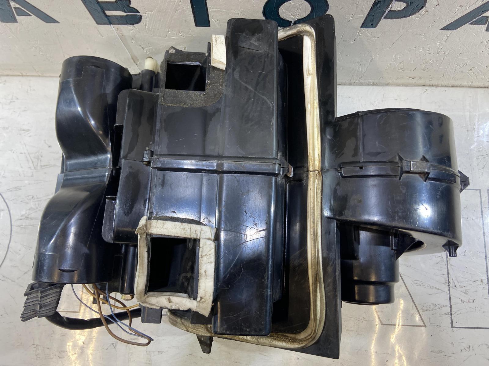 Корпус отопителя (печки) 4A0819096 Audi A6 C4