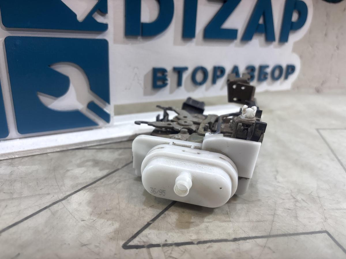 Замок двери передней левой 4A1837015D Audi A6 C4