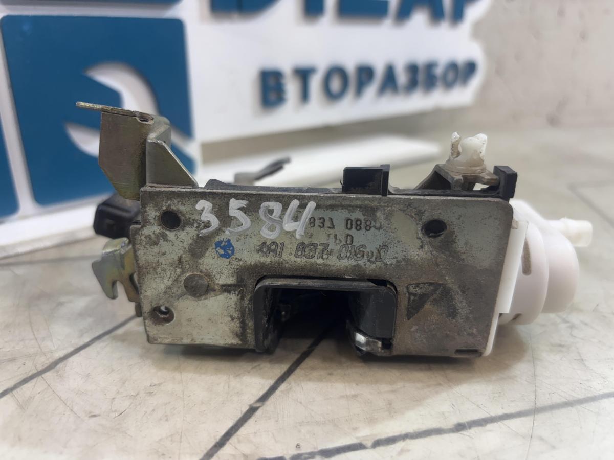 Замок двери передней правой 4A1837016D Audi A6 C4