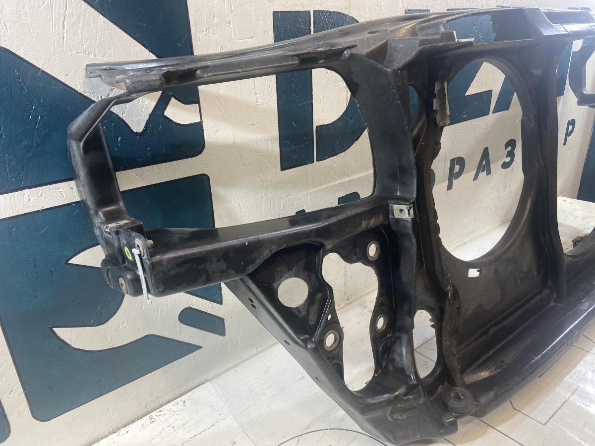 Рамка радиатора (телевизор) 8D0805594