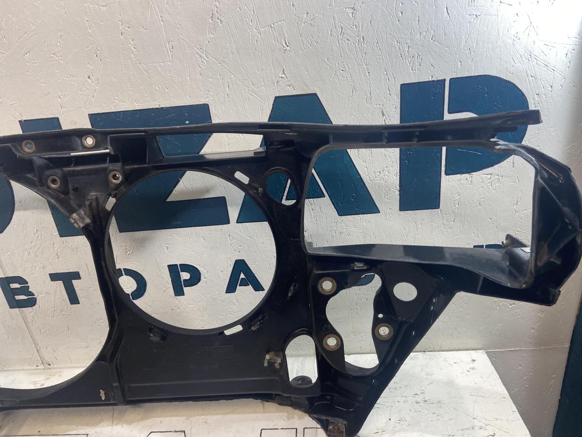 Рамка радиатора (телевизор) 8D0805594