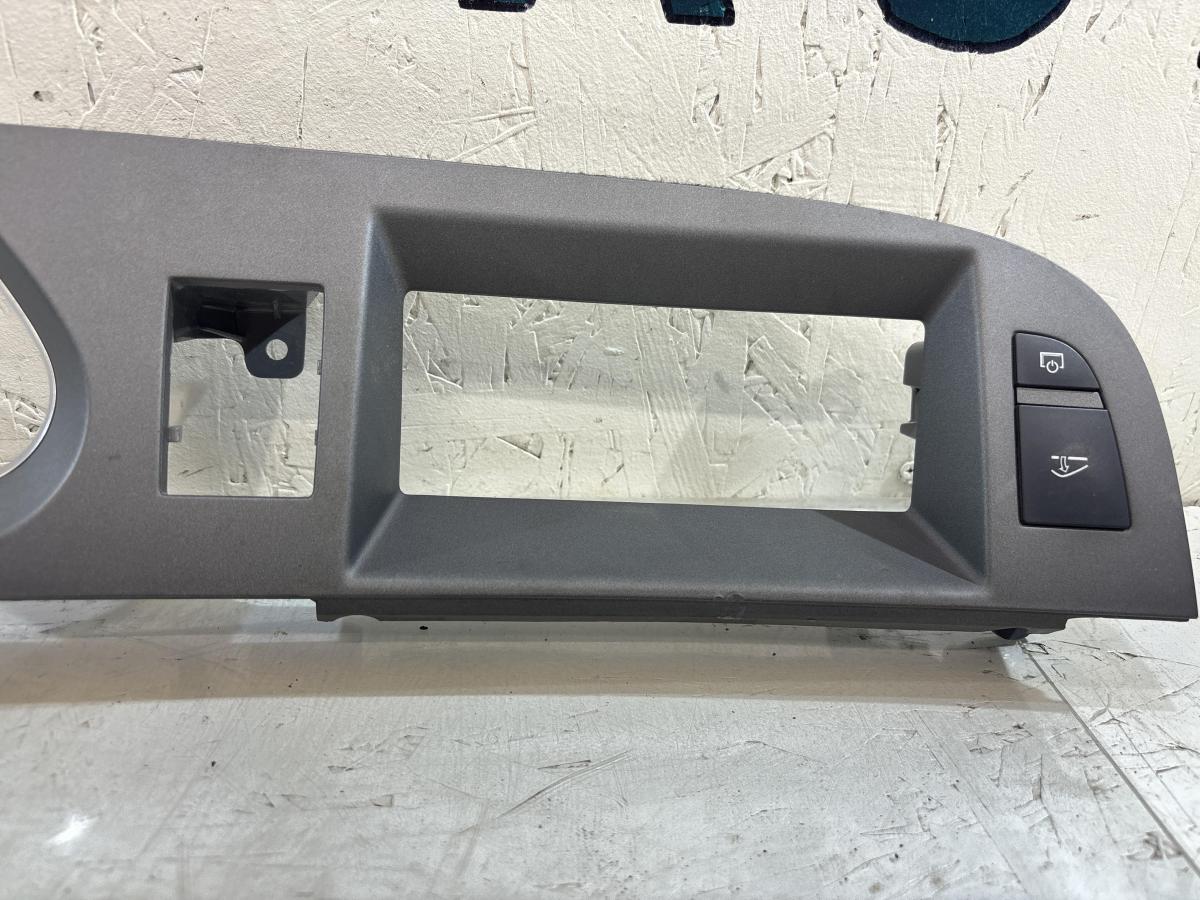 Накладка комбинации приборов 4F1857115C 