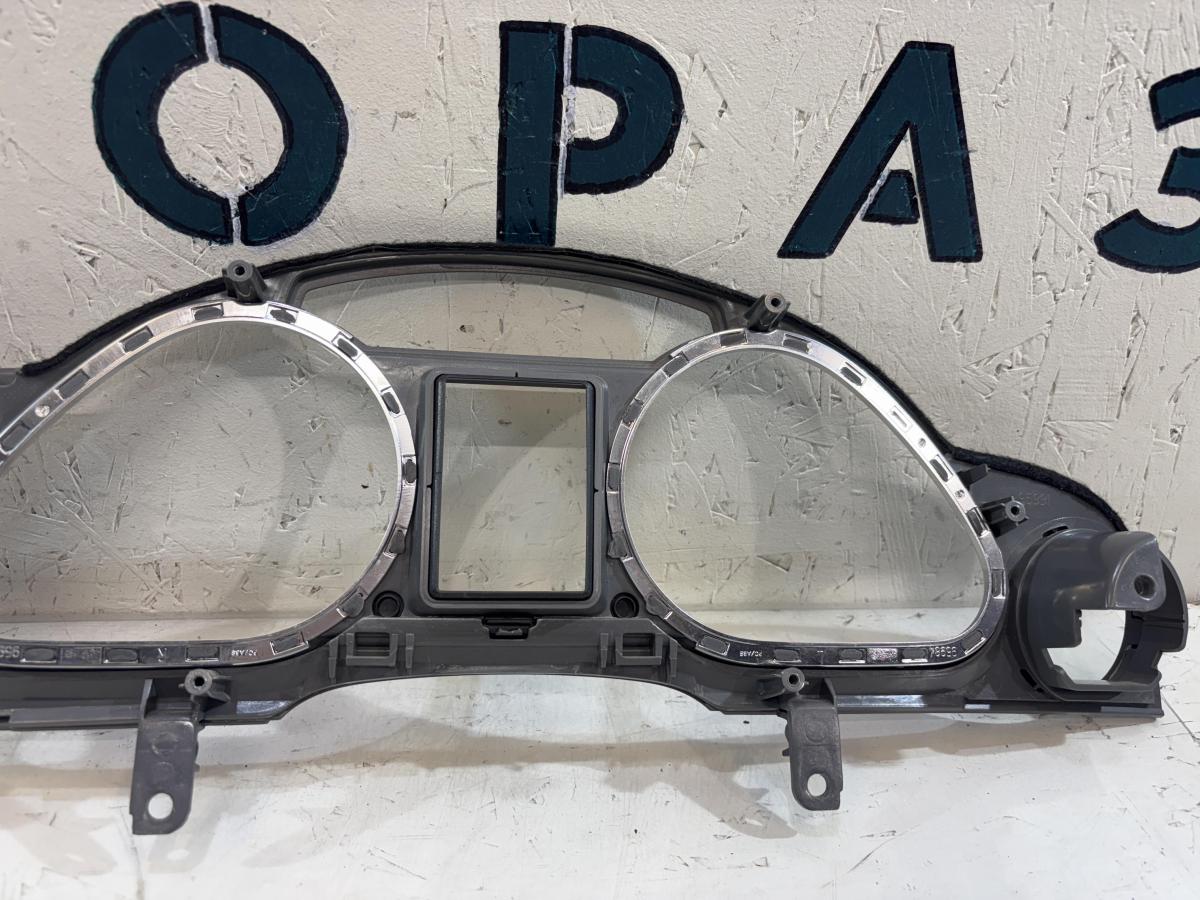 Накладка комбинации приборов 4F1857115C 