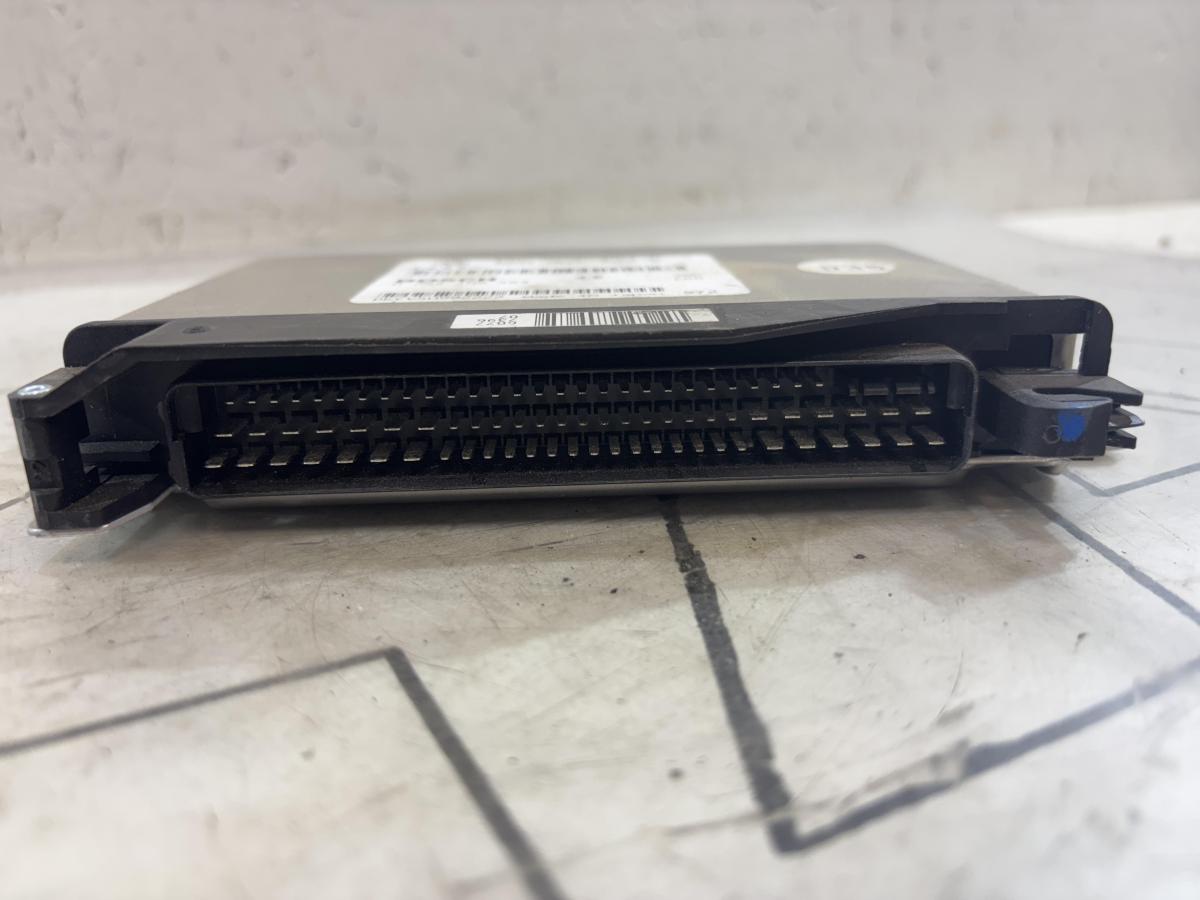 Блок управления ESP 8D0907389D Audi A4 B5