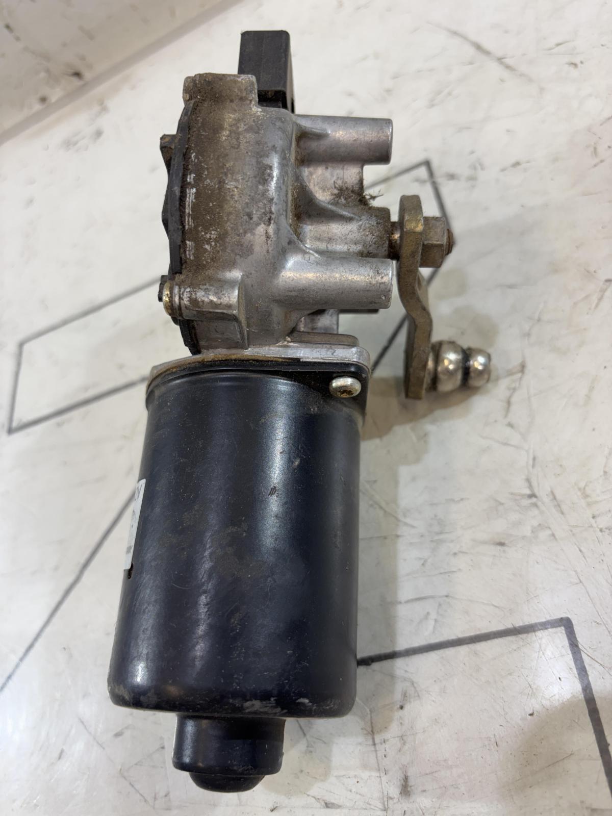 Электродвигатель стеклоочист. 4B1955113A Audi S6 C5