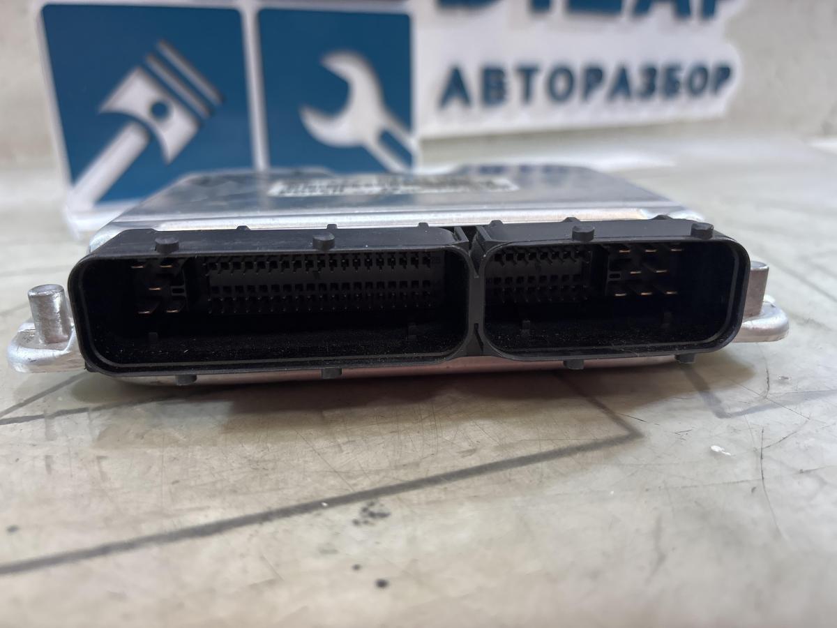 Блок управления дизельного двигателя 8E0907401J Audi A4 B6