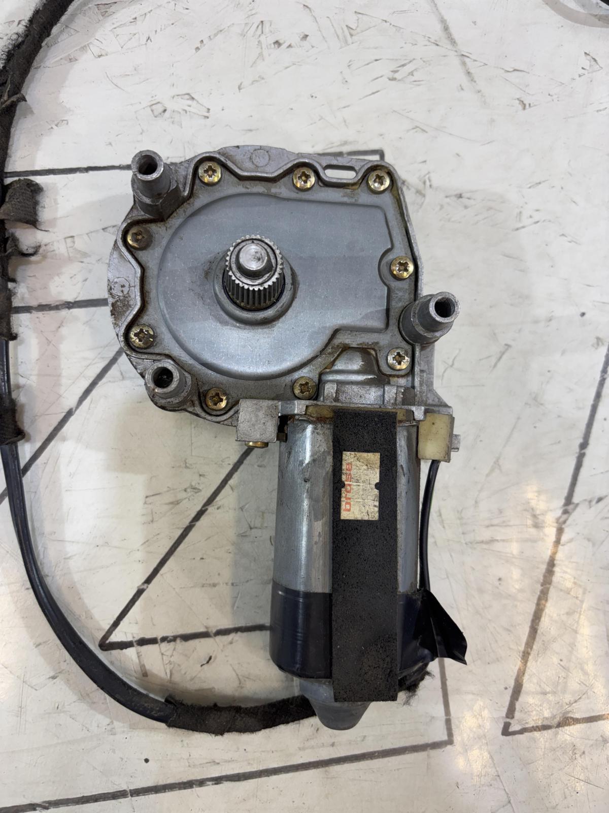 Стеклоподъемник электрический передний правый 4A0959802 Audi A6 C4