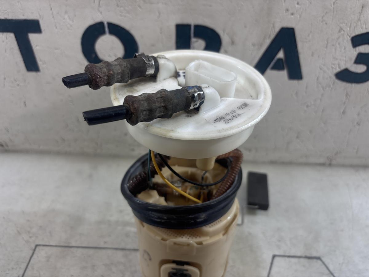 Модуль подачи топлива и датчик уровня топлива 4B0919051 Audi A6 C5 / A6 C5 Allroad