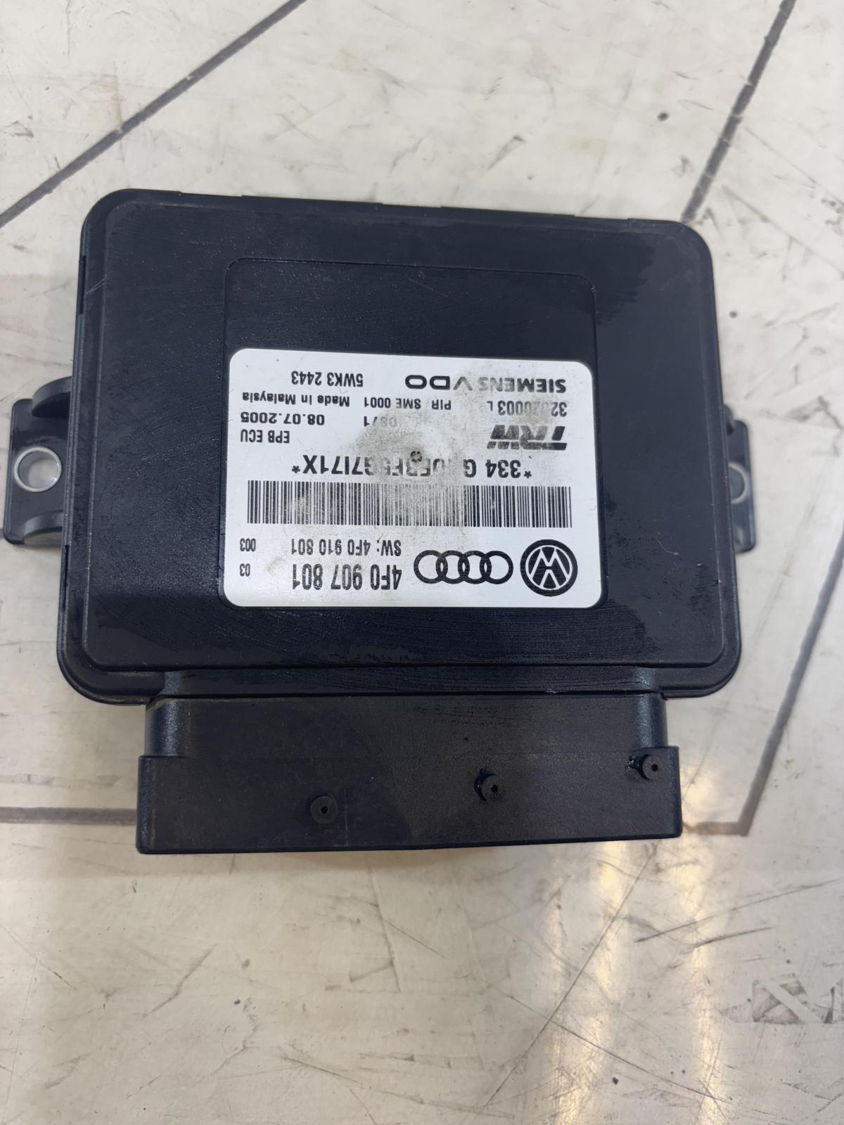 Блок управления ручником 4F0907801 Audi A6 C6 / S6 C6 / RS6 C6