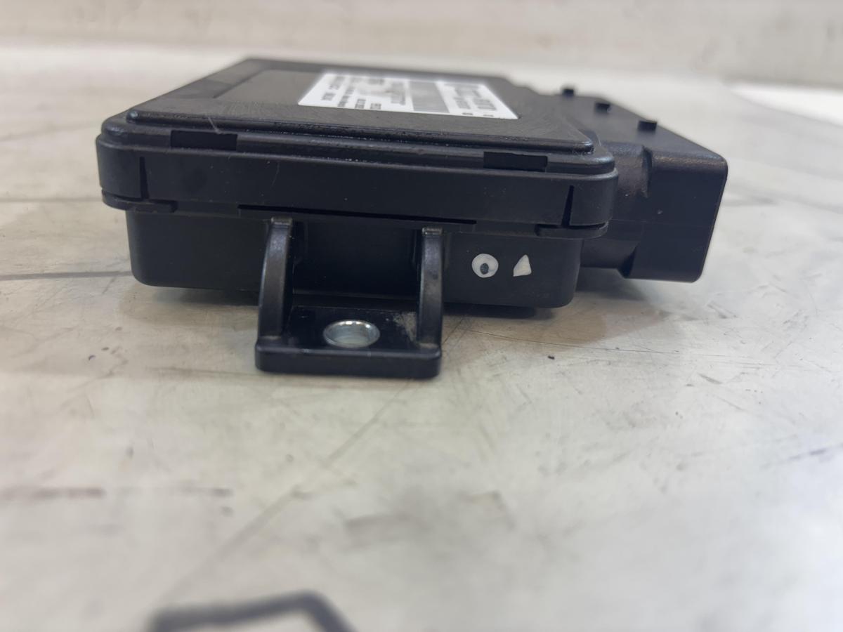 Блок управления ручником 4F0907801 Audi A6 C6 / S6 C6 / RS6 C6