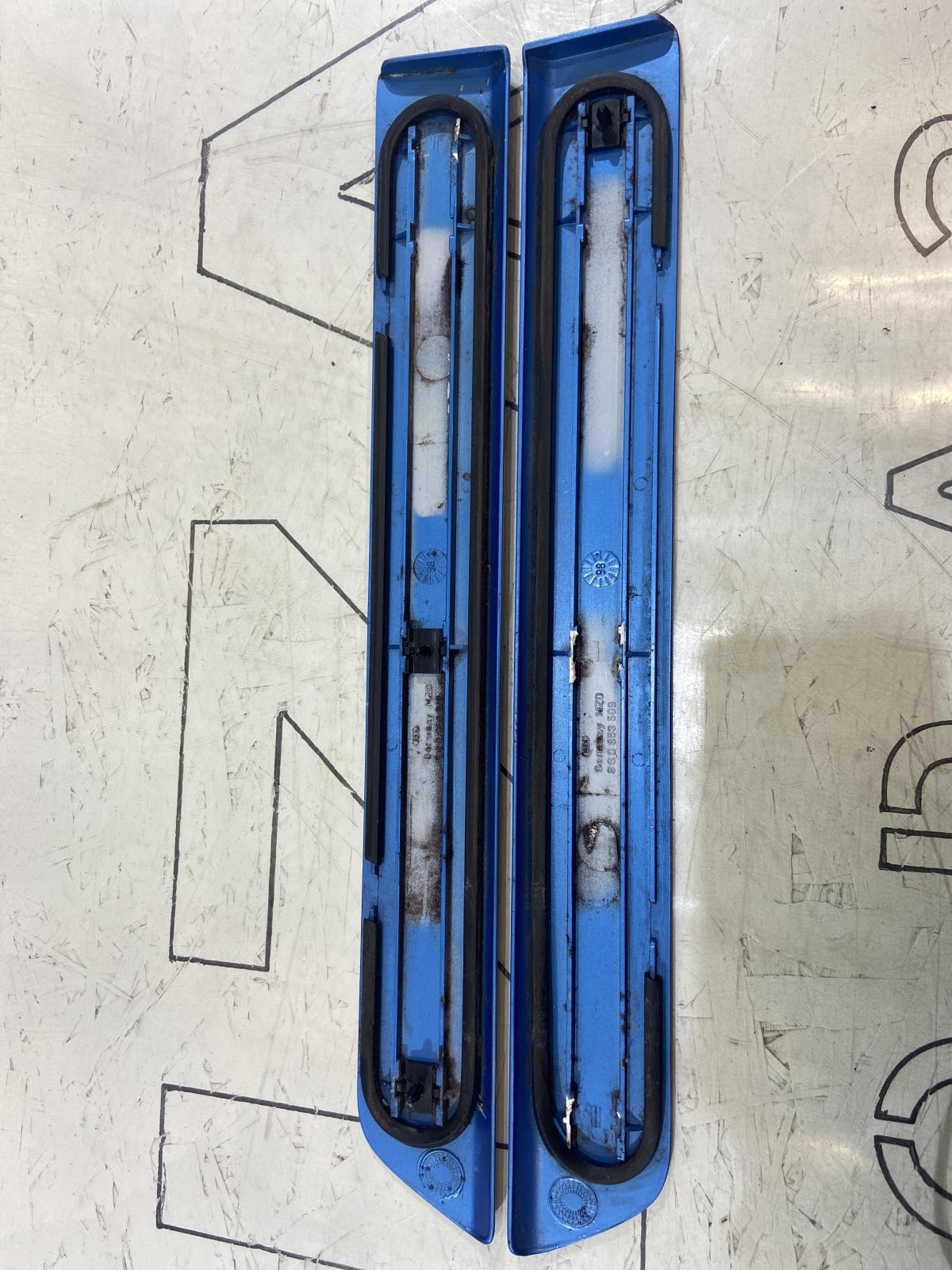 Молдинги задние 8G0853509 Audi 80 B4 Cabriolet