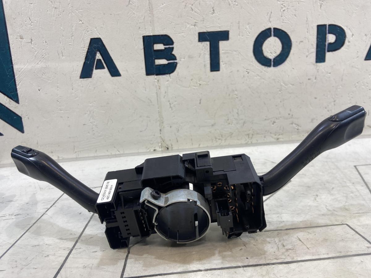 Переключатель подрулевой (стрекоза) 8L0953513H Audi A3 / S3