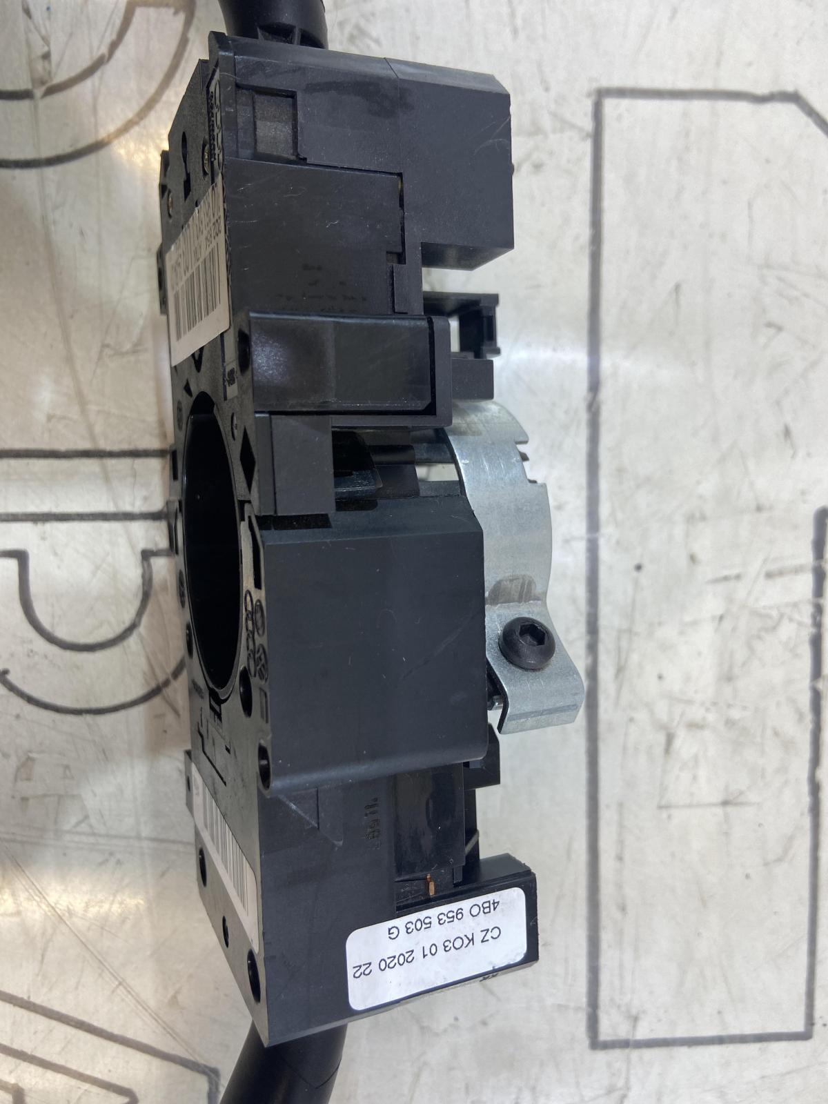 Переключатель подрулевой (стрекоза) 8L0953513J Audi A3 / S3