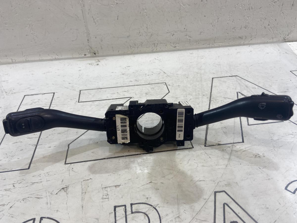 Переключатель подрулевой 8L0953513N Audi A3 / S3