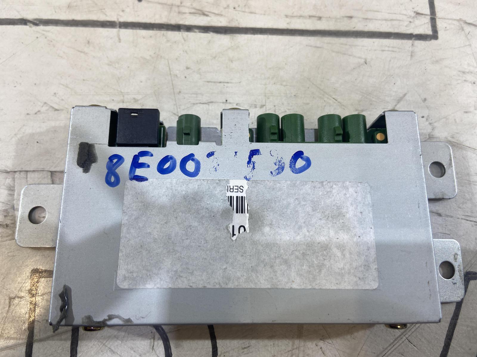 Усилитель антенны 8E0035530 Audi A4 B6