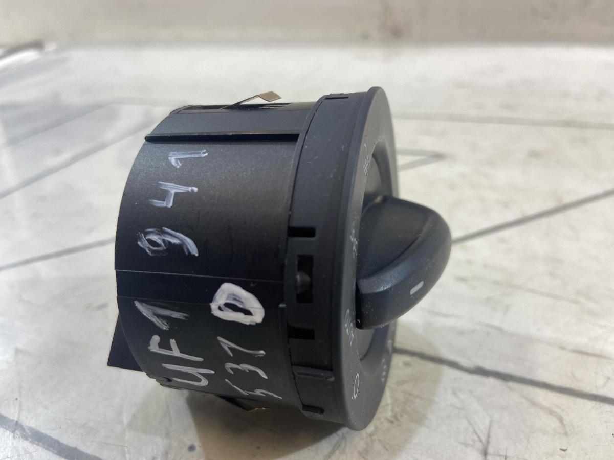 Переключатель света фар 4F1941531D 