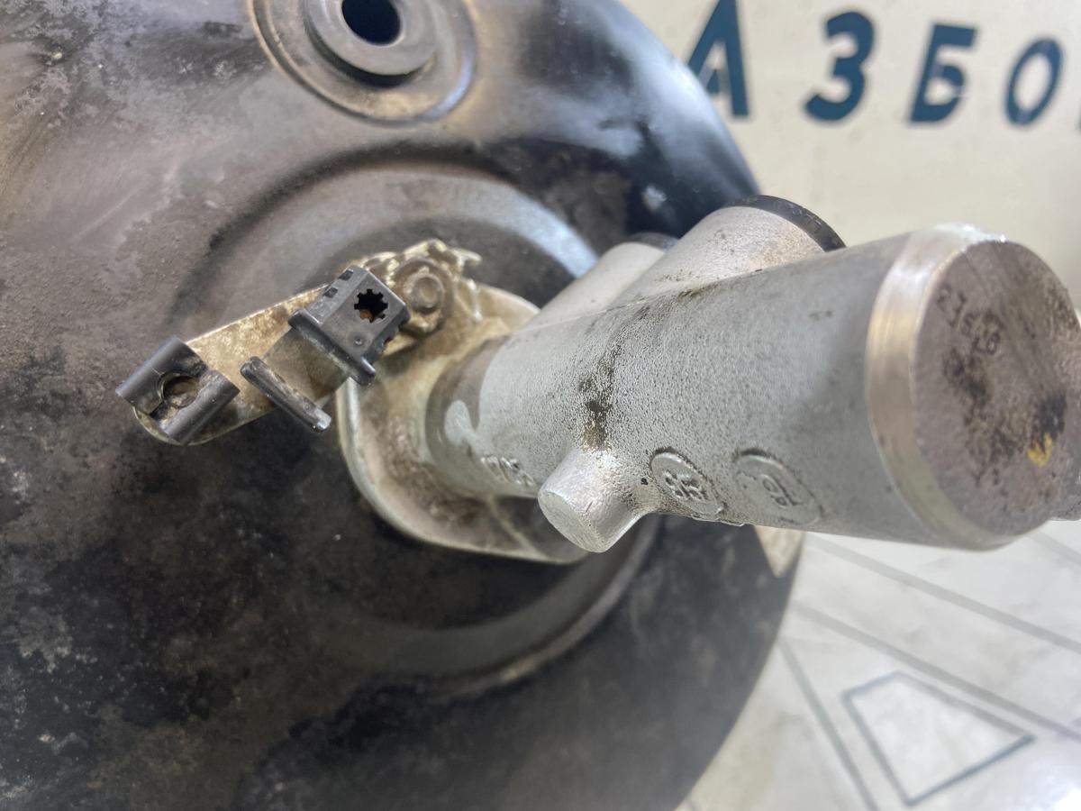 Вакуумный усилитель тормозов 4A0612105P Audi A6 C4