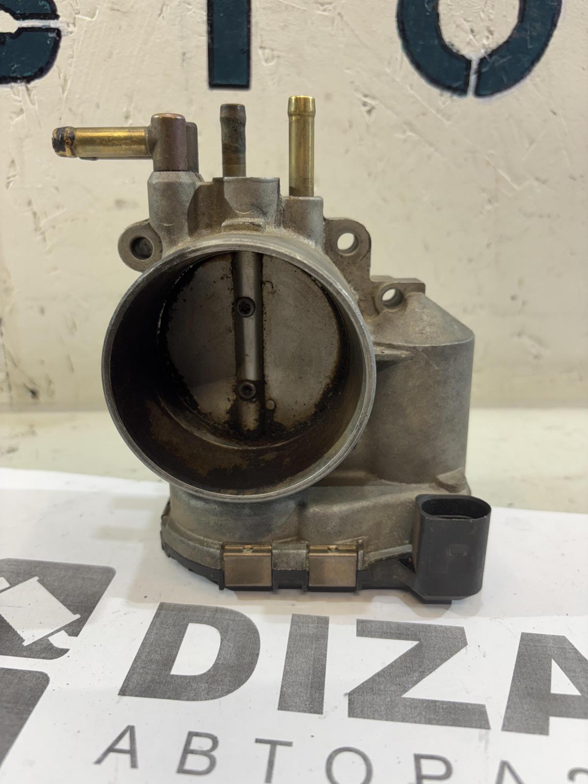 дроссельная заслонка 078133062B 