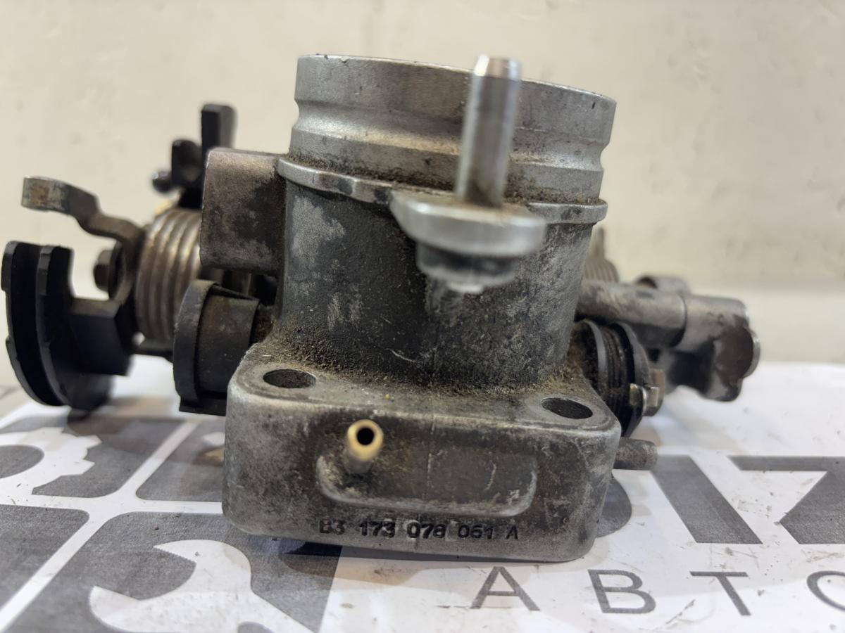 дроссельная заслонка 078133061A 