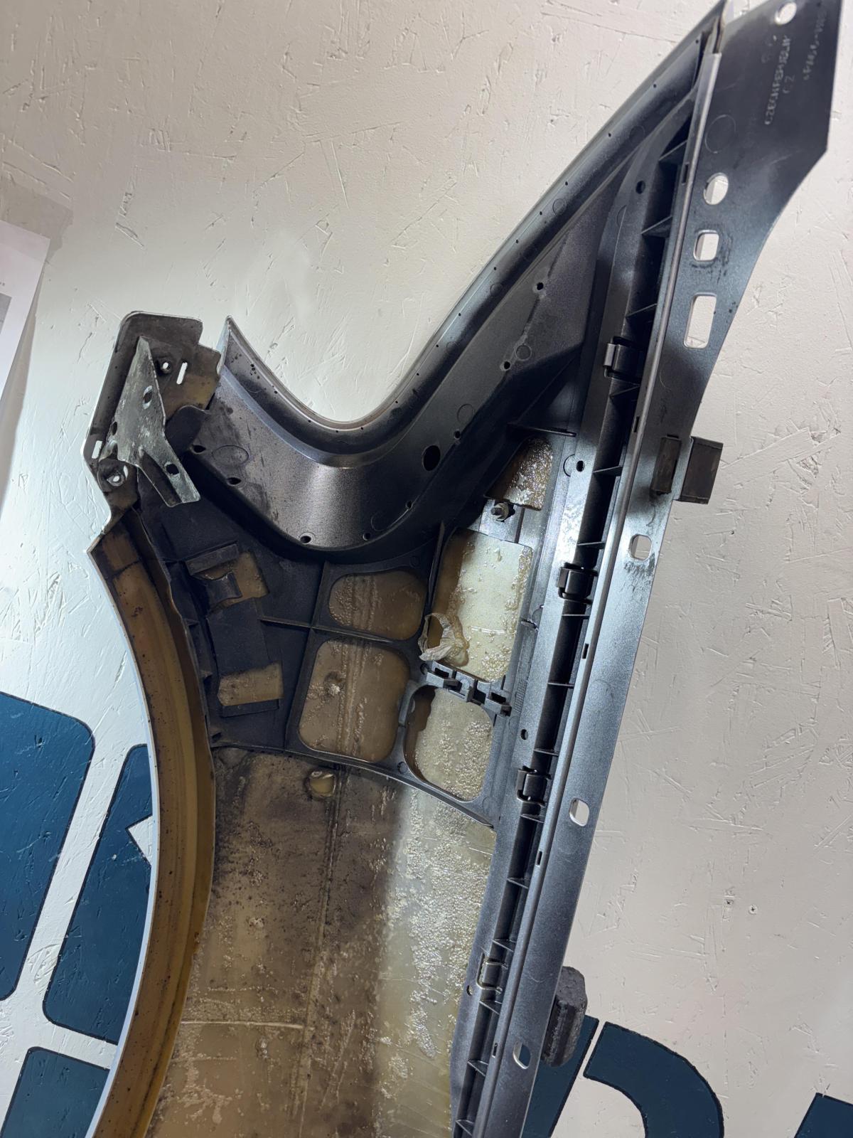 Крылья передние 7L6821106B Volkswagen Touareg I