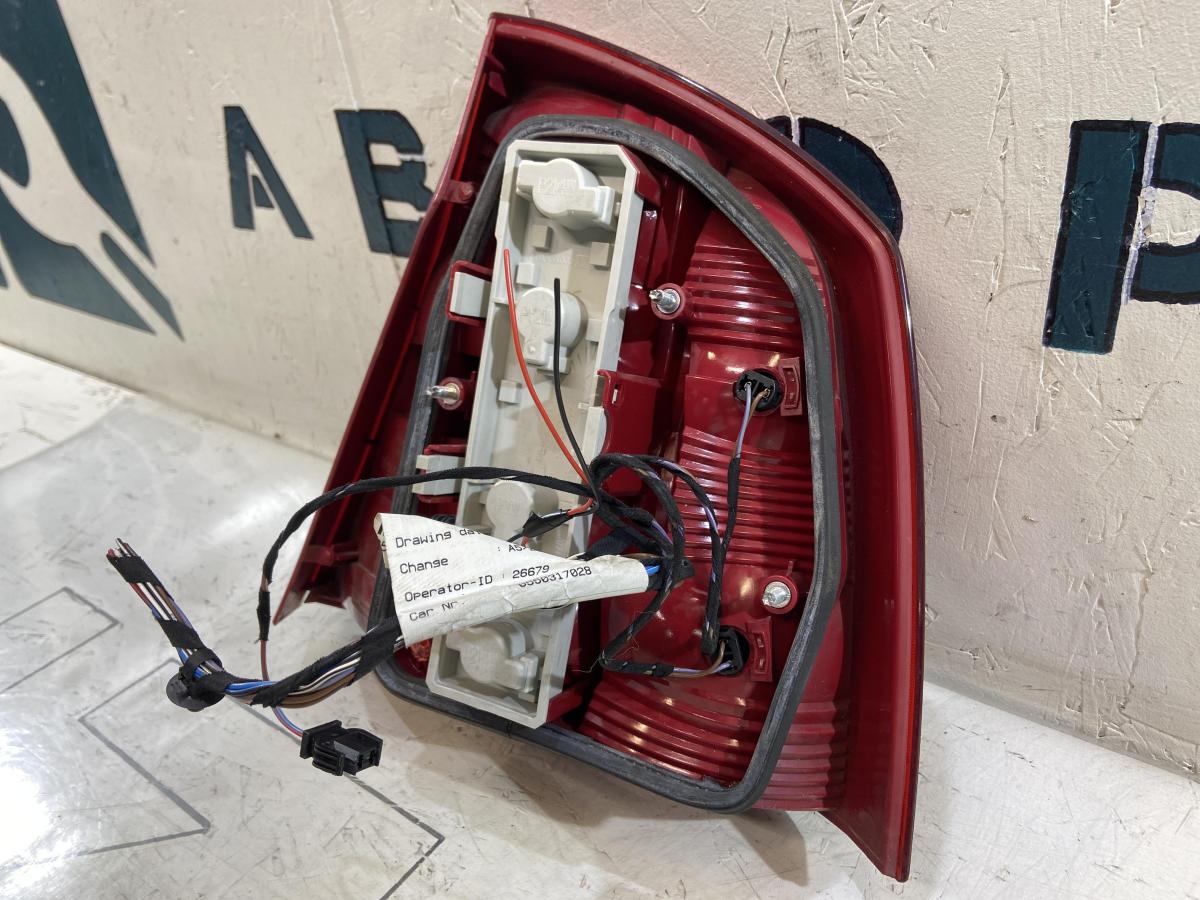 Фонарь задний левый 1Z5945095A Skoda Octavia RS II