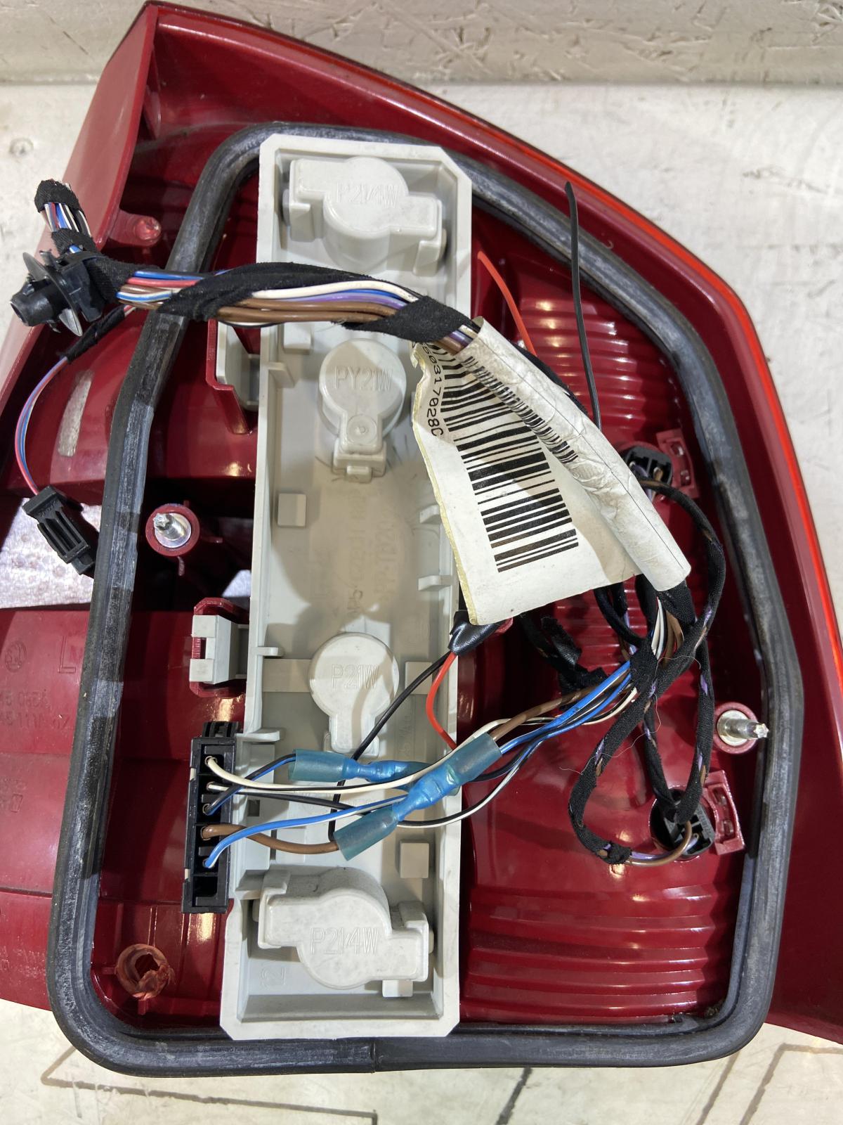 Фонарь задний левый 1Z5945095A Skoda Octavia RS II