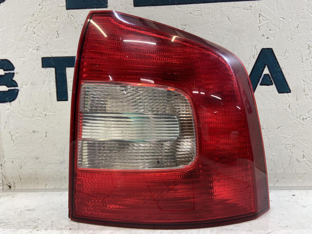 Фонарь задний левый 1Z9945096A Skoda Octavia II рест