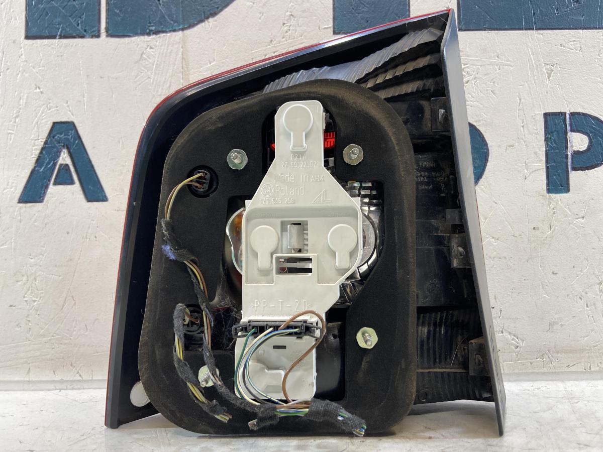 Фонарь задний левый 1Z9945096A Skoda Octavia II рест