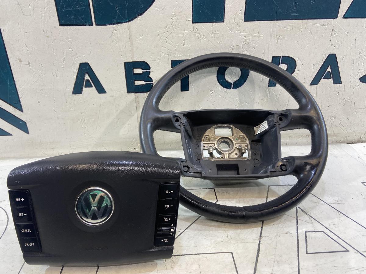 Pулевое колесо (кожа) 3D0419091K Volkswagen Touareg I