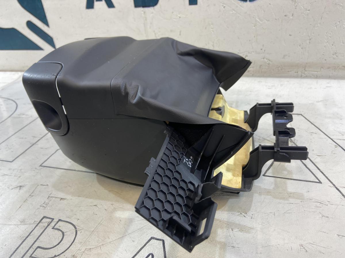 Кожух рулевой колонки 7L6953515 Volkswagen Touareg I