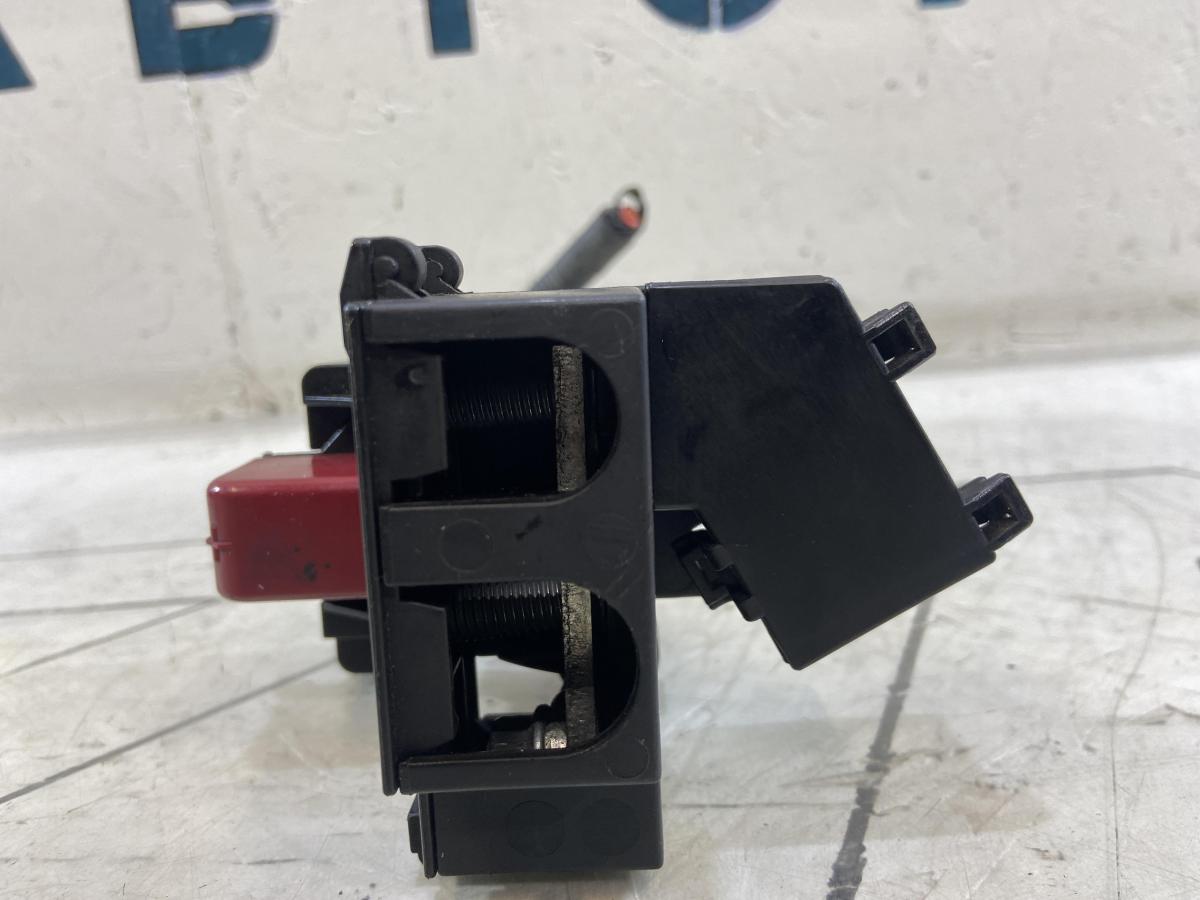 Клемма аккумулятора плюс 7L0937401 Volkswagen Touareg I