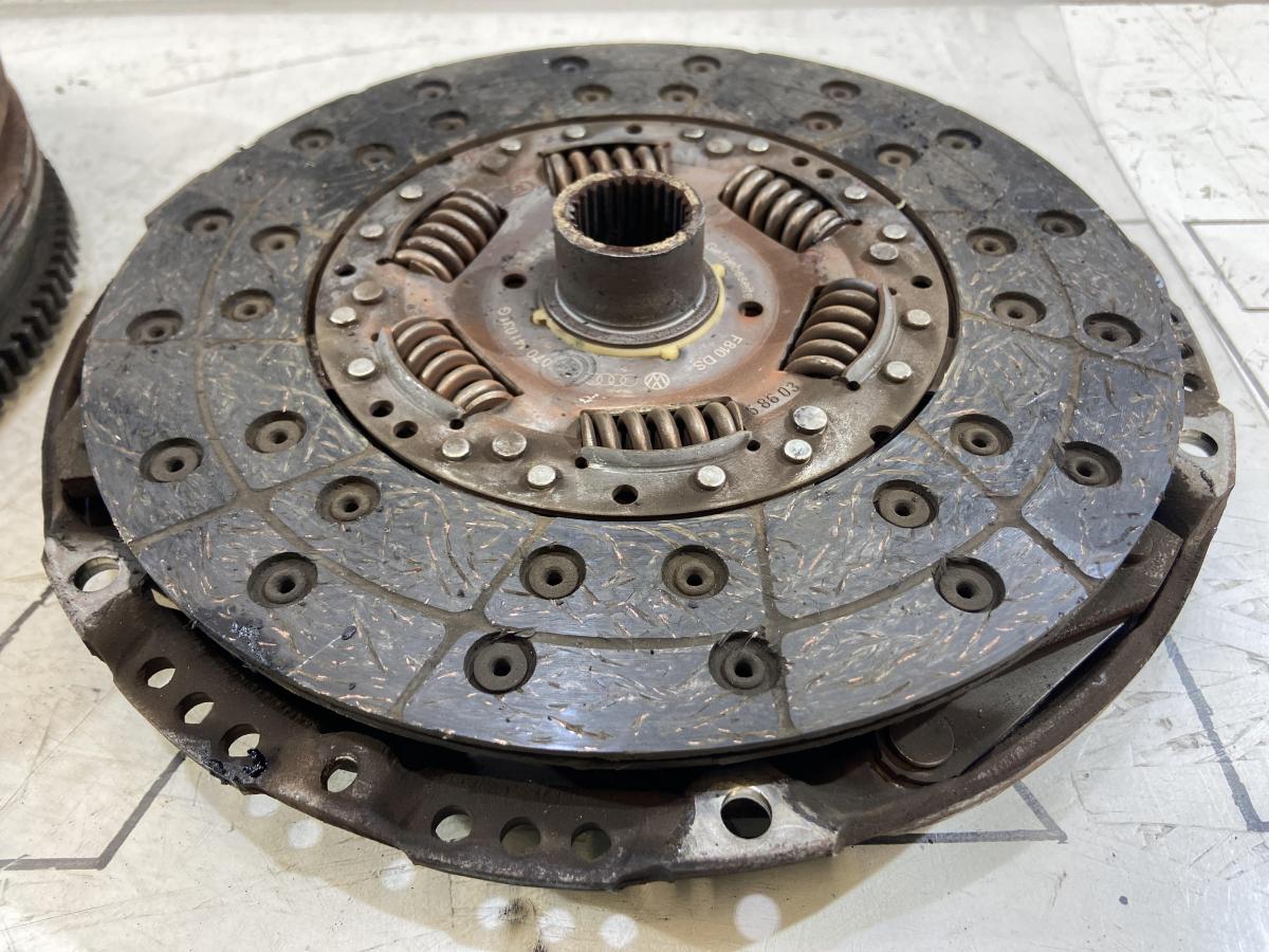 Сцепление комплект 070105266L Volkswagen Touareg I