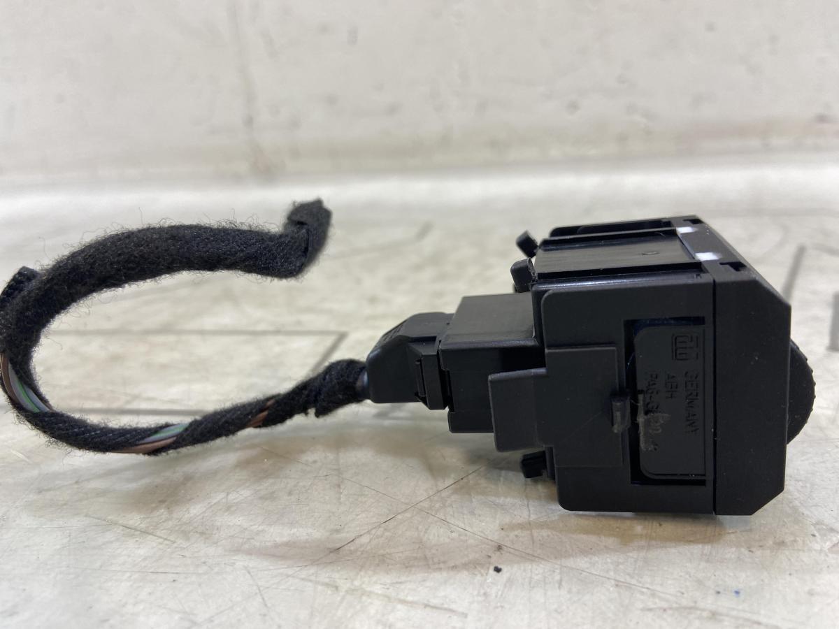 Переключатель корректорафар 1Z0941333 Skoda Octavia II рест