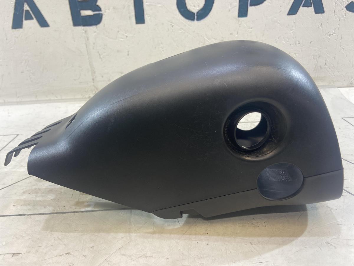 Кожух рулевой колонки 3T0858565 Skoda Octavia II рест