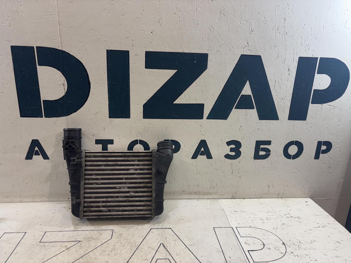 Интеркулер 8E0145805AA Audi A4 B6