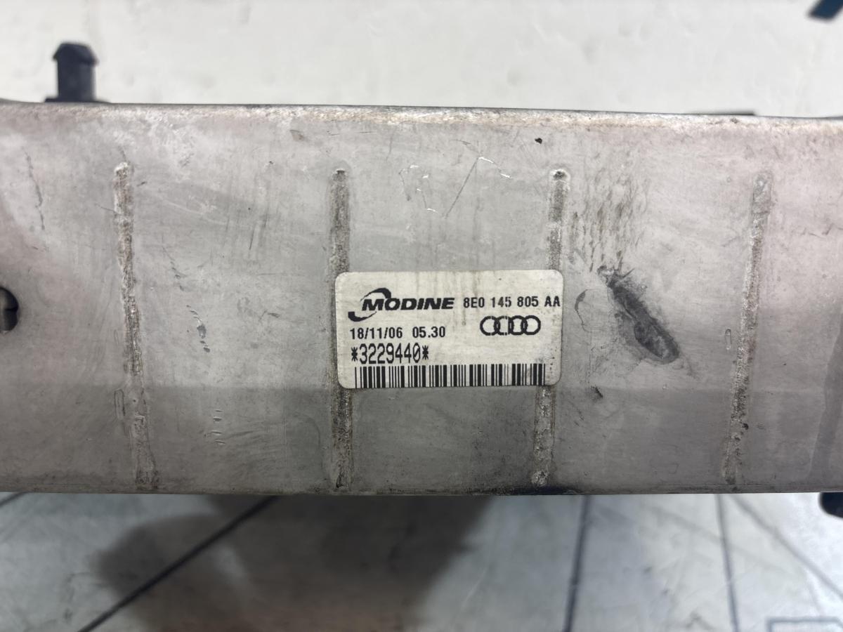 Интеркулер 8E0145805AA Audi A4 B6