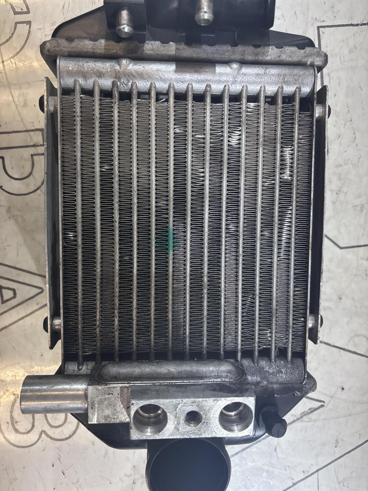 Интеркулер 078145805N 