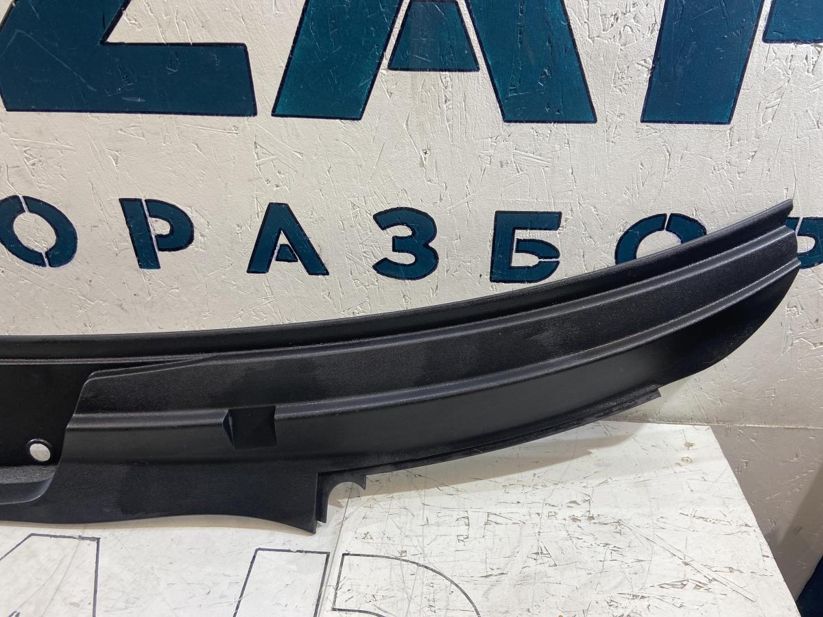 Жабо 7L6819403G Volkswagen Touareg I