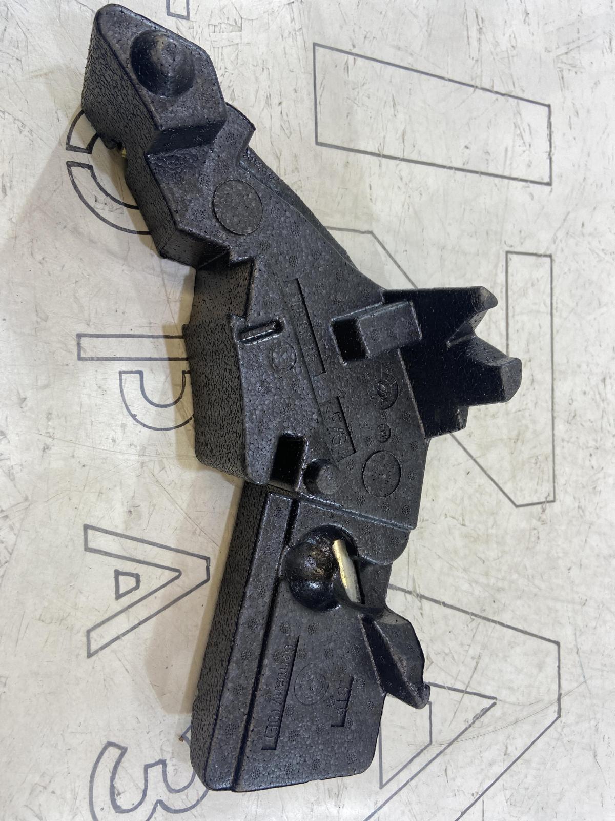 Инструментальный ящик 7L0012113 Volkswagen Touareg I