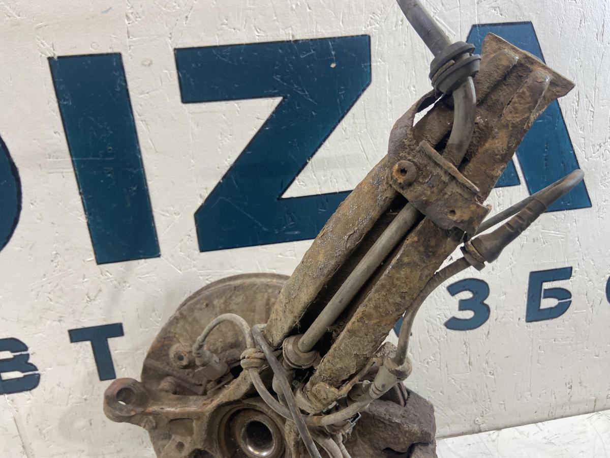 Кулак поворотный передний левый 7L6407257A Volkswagen Touareg I