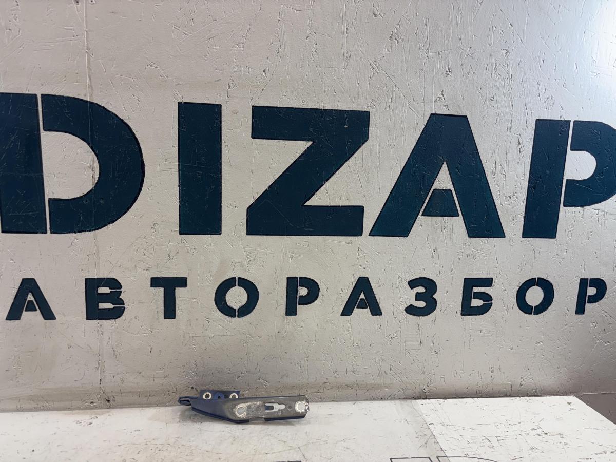 Петля капота левая 8E0823301E Audi A4 B6