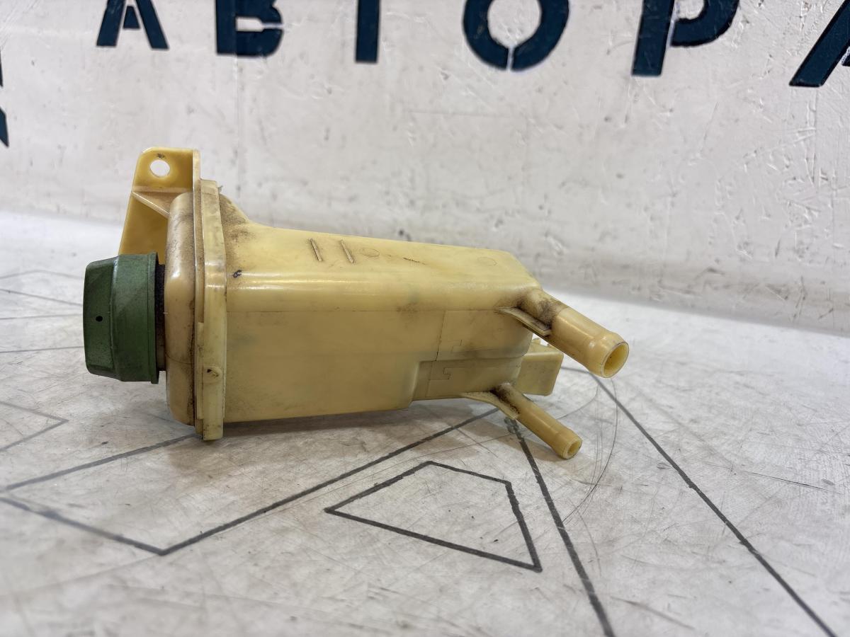 Бачок гидроусилителя 8D0422373C Audi A4 B5