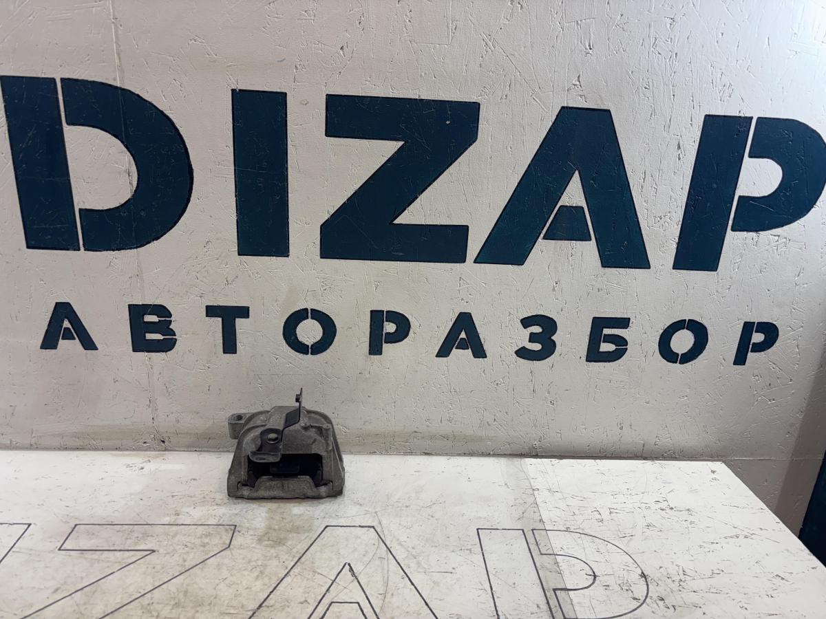 Опора двигателя 1K0199262M Volkswagen Jetta MK5