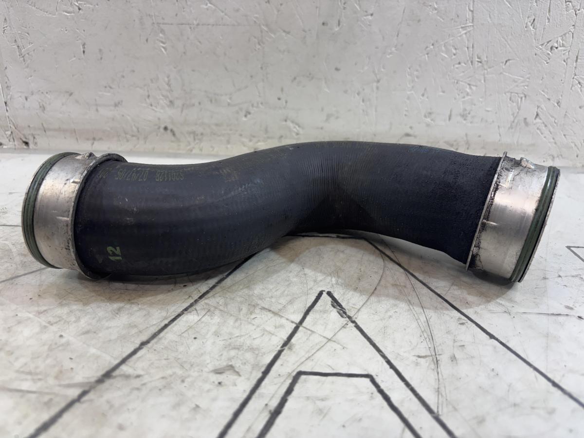Патрубок интеркулера 1K0145832E Volkswagen Jetta MK5