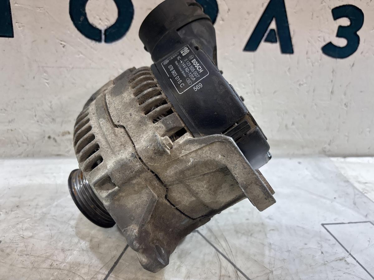 Генератор 078903015C 