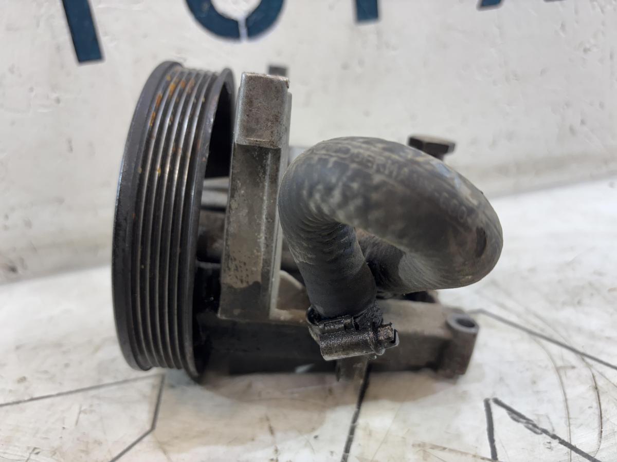 Насос гидроусилителя руля 048145155F 